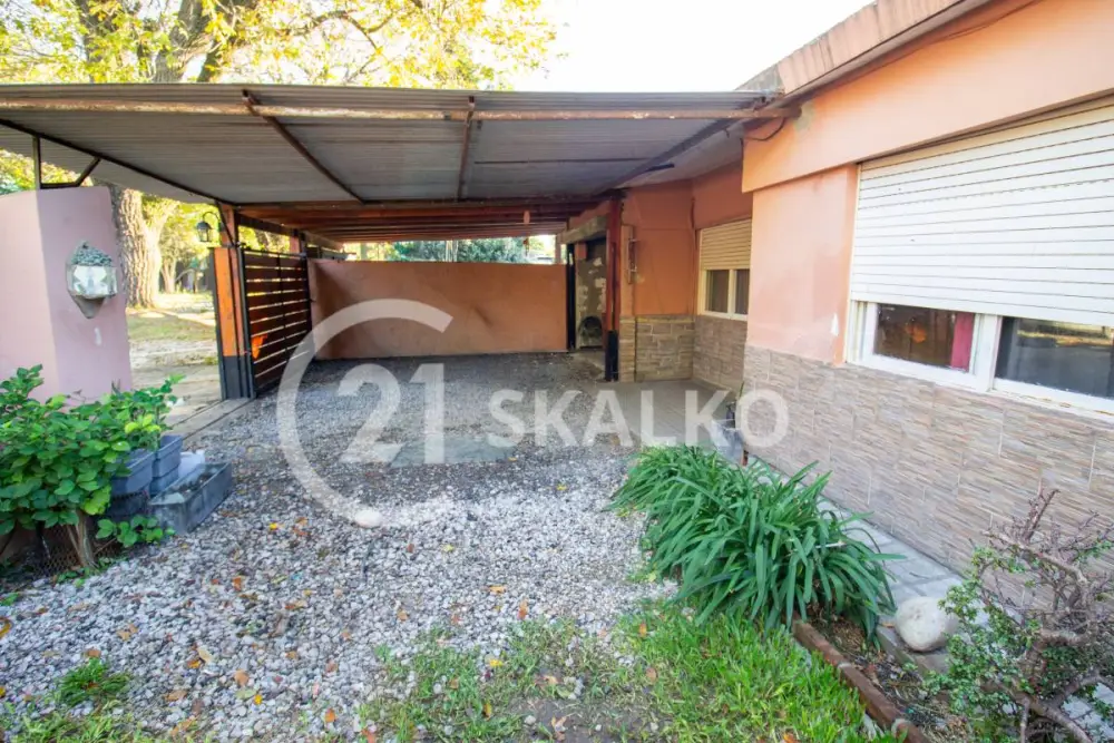 Casa de 4 dormitorios en Funes, foto 3