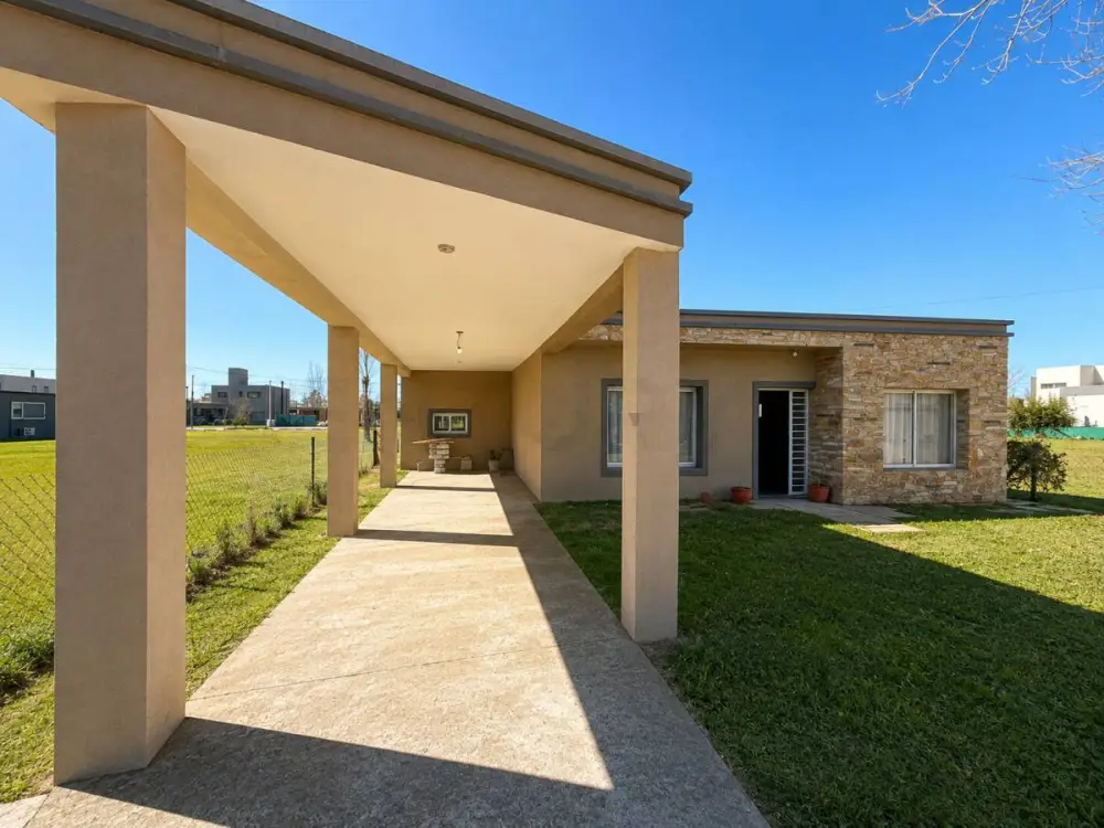 Casa de 3 dormitorios en Piñero, foto 4