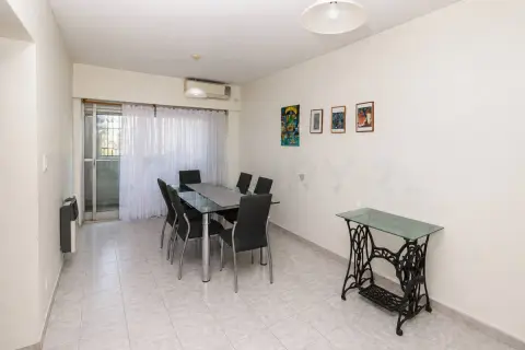 Departamento de 2 dormitorios en Lourdes